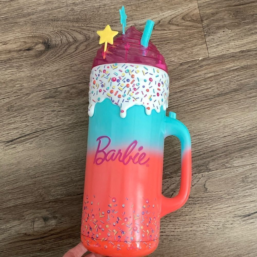 Barbie Pop Reveal Cup